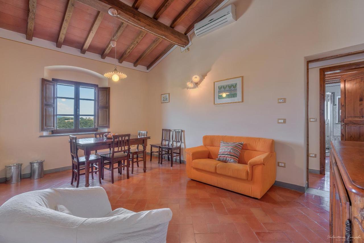 Tenuta Pakravan Papi Aparthotel